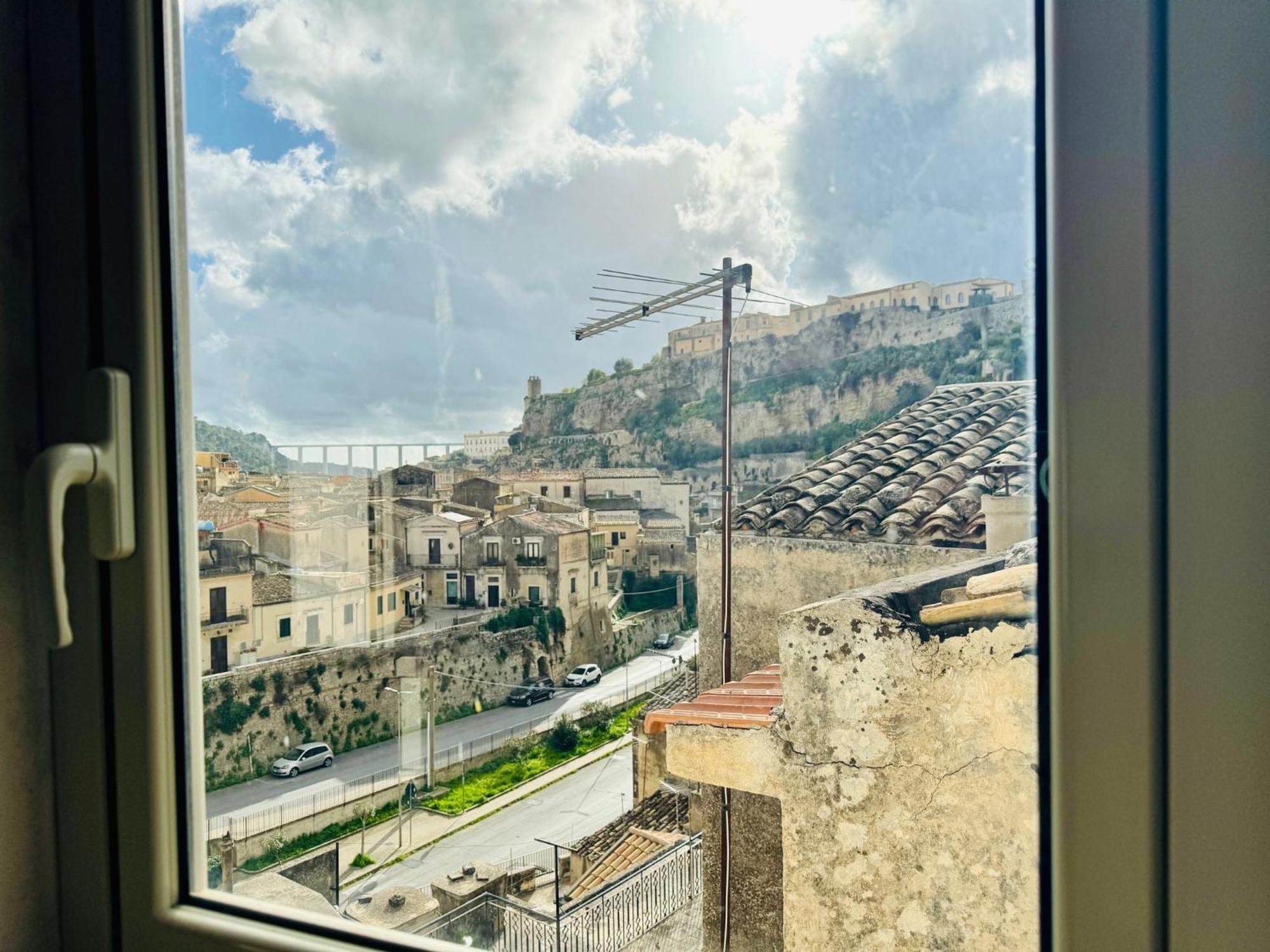 La Casa D'Ila Villa Modica Exteriör bild